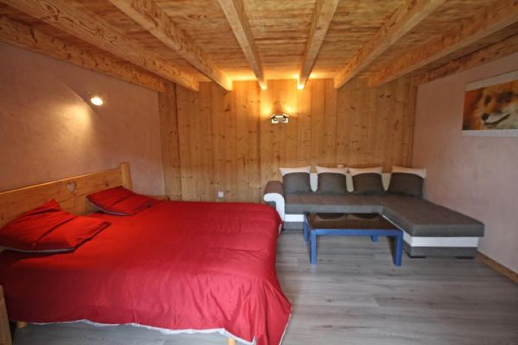Holiday home Gite Du Poirier Le Tholy