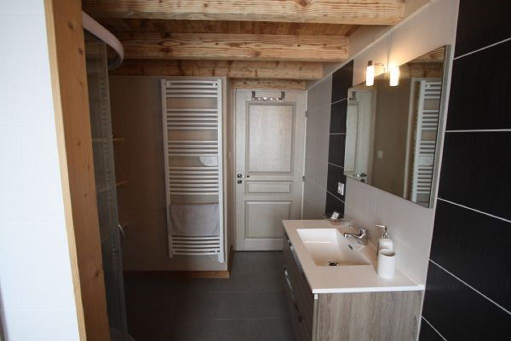 Holiday home Gite Du Poirier